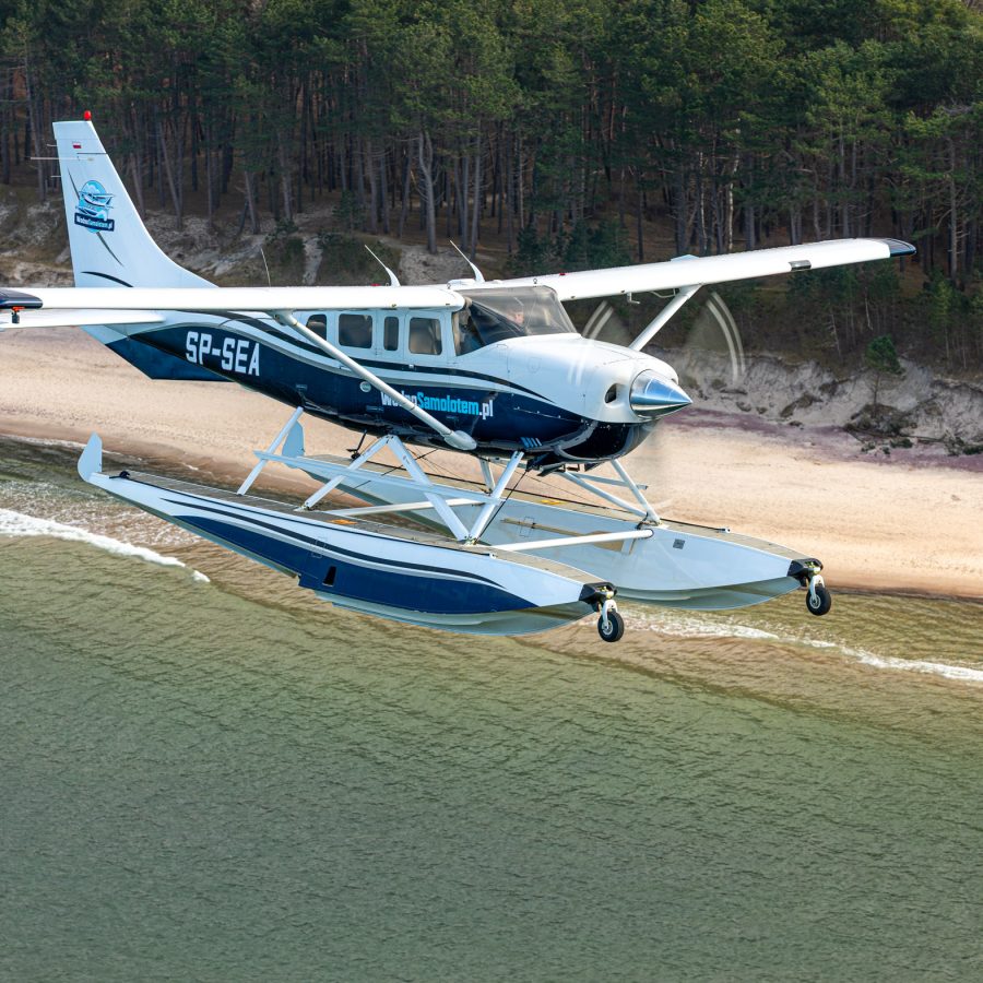 Cessna206-9500-Enhanced-NR